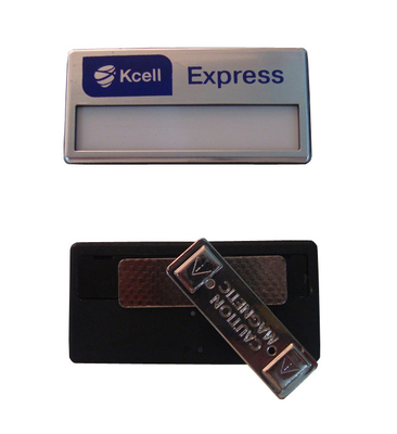 Goede prijs. Custom Silver Magnetic Name Tag ️ Duurzaam, herbruikbaar badge met logo en invoegvenster online